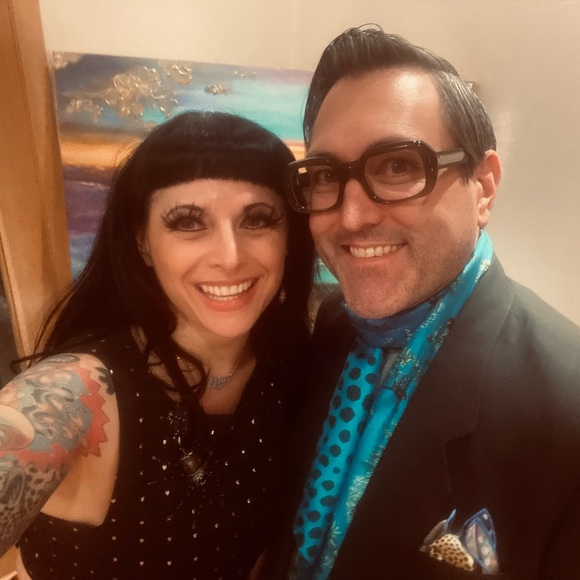 Meet your Posher, Dawn - Picture 1 of 1